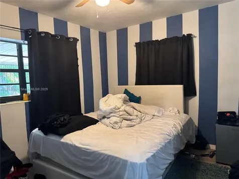 1445 NE 136th Street North Miami FL 33161