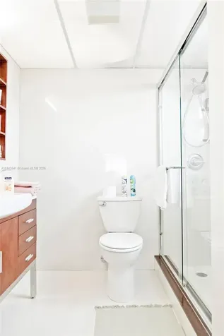 427 Golden Isles Drive Hallandale Beach FL 33009