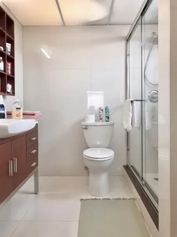 427 Golden Isles Drive Hallandale Beach FL 33009