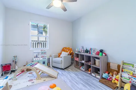 1479 SE 26th Avenue Homestead FL 33035