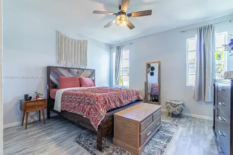 1479 SE 26th Avenue Homestead FL 33035