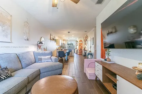 1479 SE 26th Avenue Homestead FL 33035