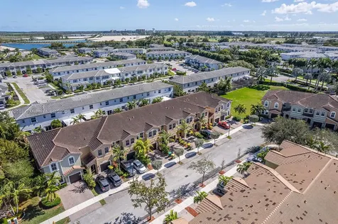 1479 SE 26th Avenue Homestead FL 33035