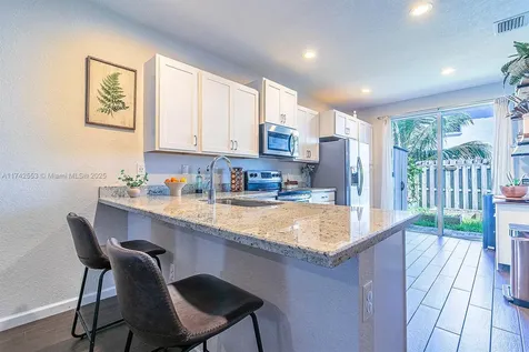 1479 SE 26th Avenue Homestead FL 33035