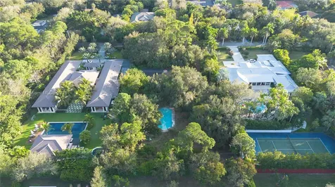 7095 SW 66th Street Miami FL 33143