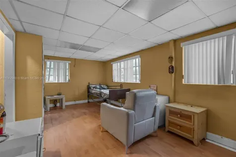 1542 NW 115th Street Miami FL 33167