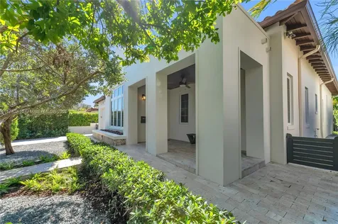 3002 Coconut Grove Drive Coral Gables FL 33134