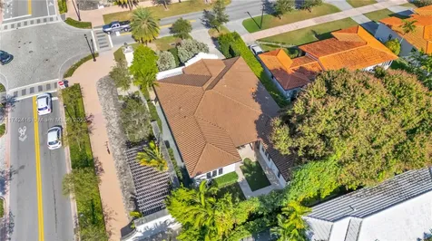 3002 Coconut Grove Drive Coral Gables FL 33134