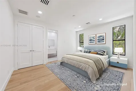 22 Ocean Drive Jupiter Inlet Colony FL 33469