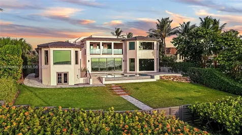 22 Ocean Drive Jupiter Inlet Colony FL 33469
