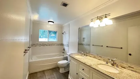 233 NE 199th Terrace Miami FL 33179