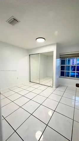 233 NE 199th Terrace Miami FL 33179