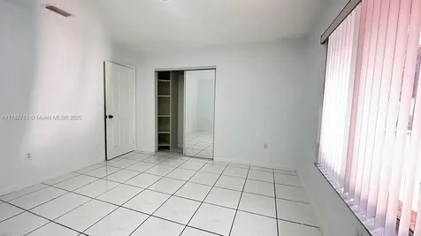 233 NE 199th Terrace Miami FL 33179