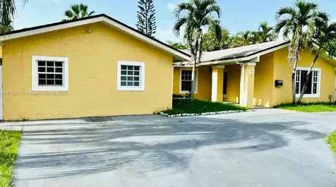 233 NE 199th Terrace Miami FL 33179