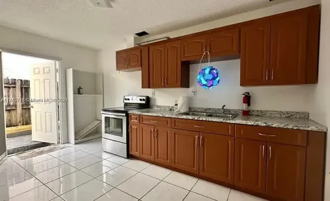 233 NE 199th Terrace Miami FL 33179
