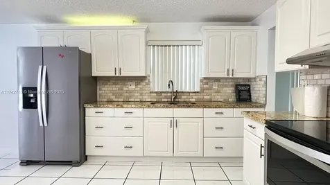 233 NE 199th Terrace Miami FL 33179