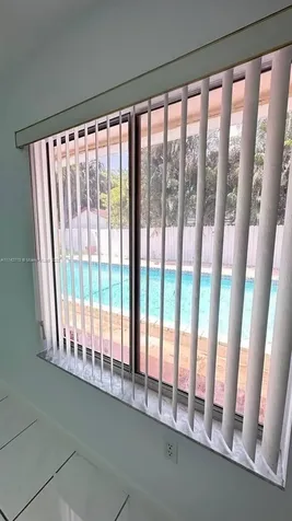 233 NE 199th Terrace Miami FL 33179