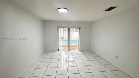 233 NE 199th Terrace Miami FL 33179