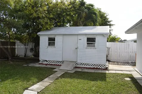 17851 SW 91st Avenue Palmetto Bay FL 33157
