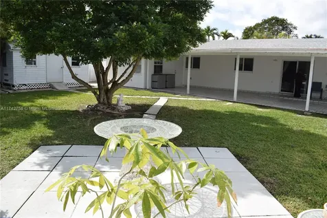 17851 SW 91st Avenue Palmetto Bay FL 33157
