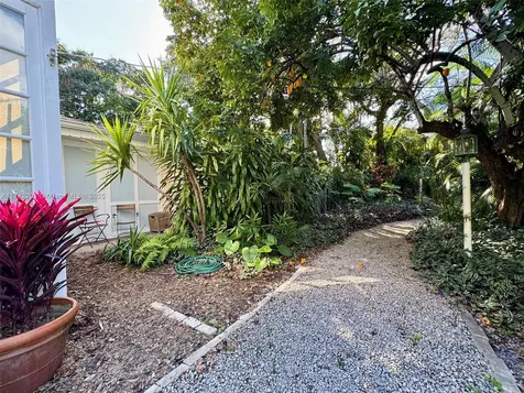 194 NW 91st Street El Portal FL 33150