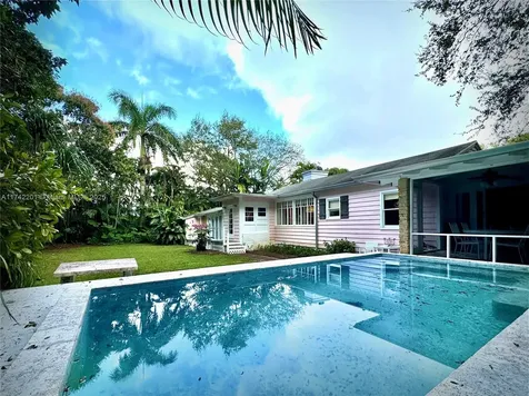 194 NW 91st Street El Portal FL 33150