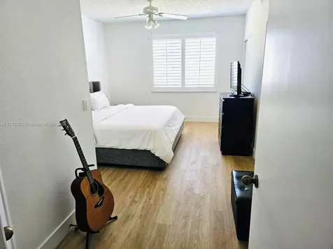 8049 Sanibel Drive Tamarac FL 33321
