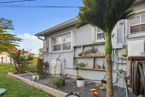 16761 SW 299th Street Homestead FL 33030
