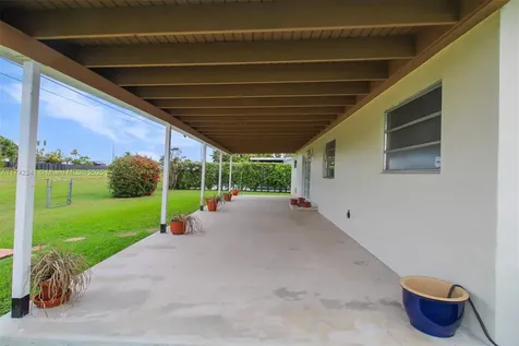 10351 SW 37th Street Miami FL 33165