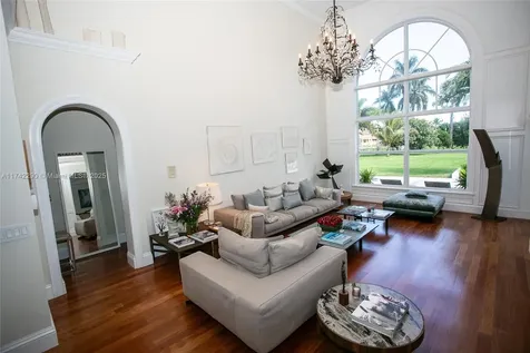 4212 SW 107th Way Davie FL 33328