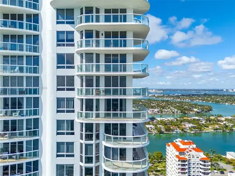 6365 Collins Avenue Miami Beach FL 33141
