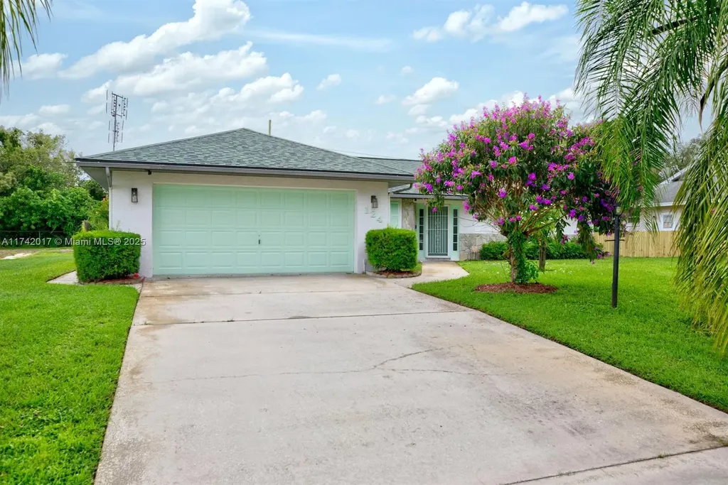 124 Lemon Road NW Lake Placid FL 33852