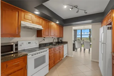 800 Parkview Drive Hallandale Beach FL 33009