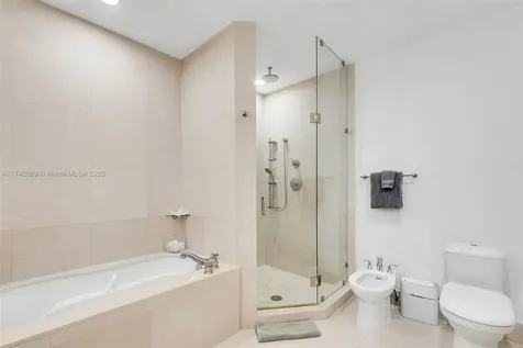 6799 Collins Avenue Miami Beach FL 33141