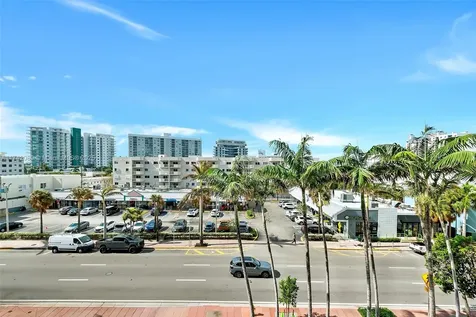 6799 Collins Avenue Miami Beach FL 33141