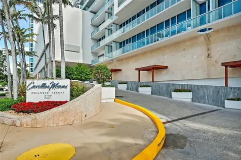 6799 Collins Avenue Miami Beach FL 33141