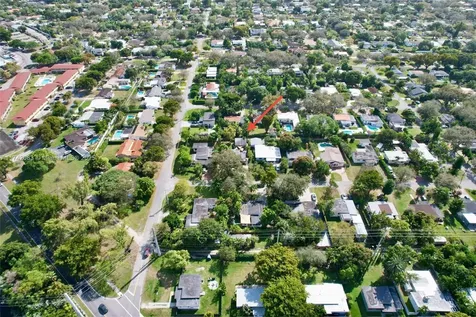 510 Raven Avenue Miami Springs FL 33166