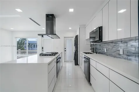 2700 NE 135th Street North Miami FL 33181