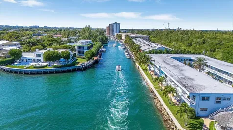 2700 NE 135th Street North Miami FL 33181