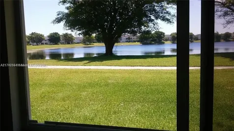 3441 NW 44th Street Oakland Park FL 33309