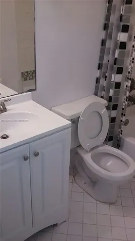 3441 NW 44th Street Oakland Park FL 33309