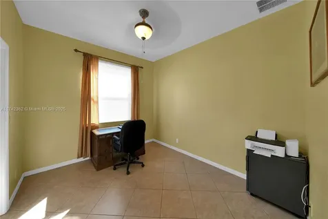 207 Berenger Walk Royal Palm Beach FL 33414