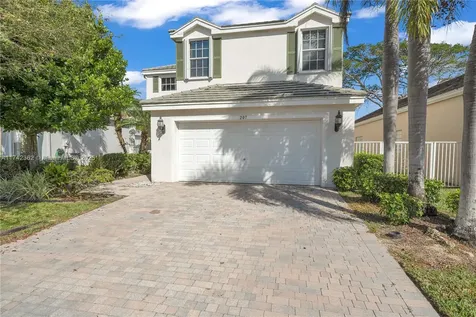 207 Berenger Walk Royal Palm Beach FL 33414