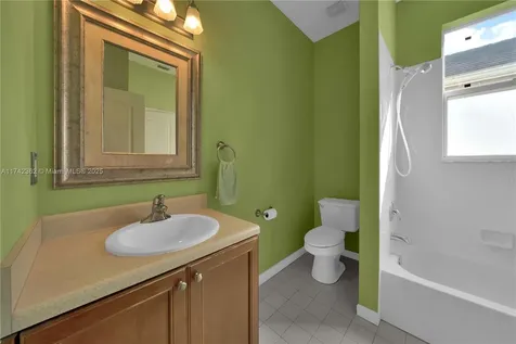 207 Berenger Walk Royal Palm Beach FL 33414