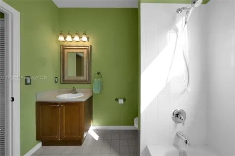 207 Berenger Walk Royal Palm Beach FL 33414