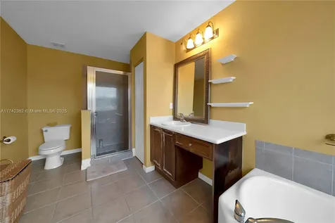 207 Berenger Walk Royal Palm Beach FL 33414