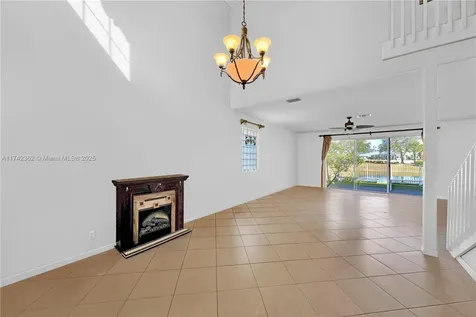 207 Berenger Walk Royal Palm Beach FL 33414