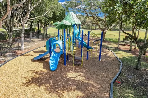 207 Berenger Walk Royal Palm Beach FL 33414