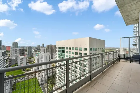 690 SW 1st Court Miami FL 33130