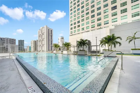 690 SW 1st Court Miami FL 33130